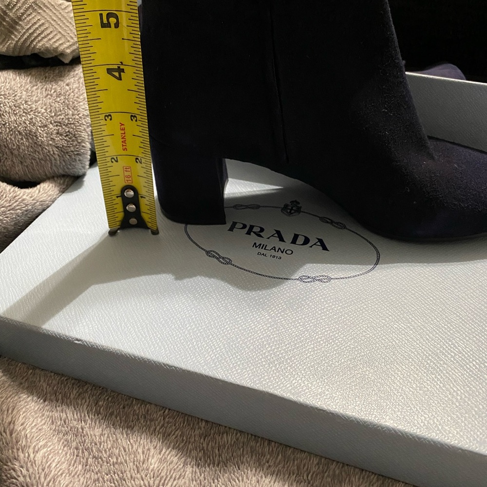 🎉Prada Navy Blue Suede Ankle Boots/Booties😍 - Picture 3 of 4